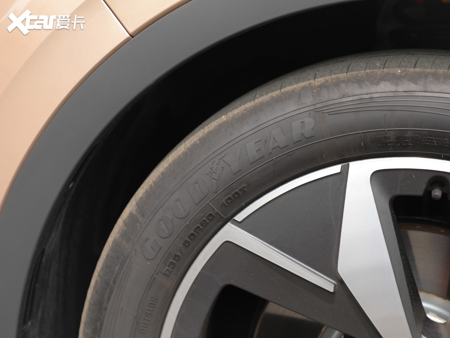 2021I(lng)D.4 CROZZ L(zhng)m(x)PRO(q)