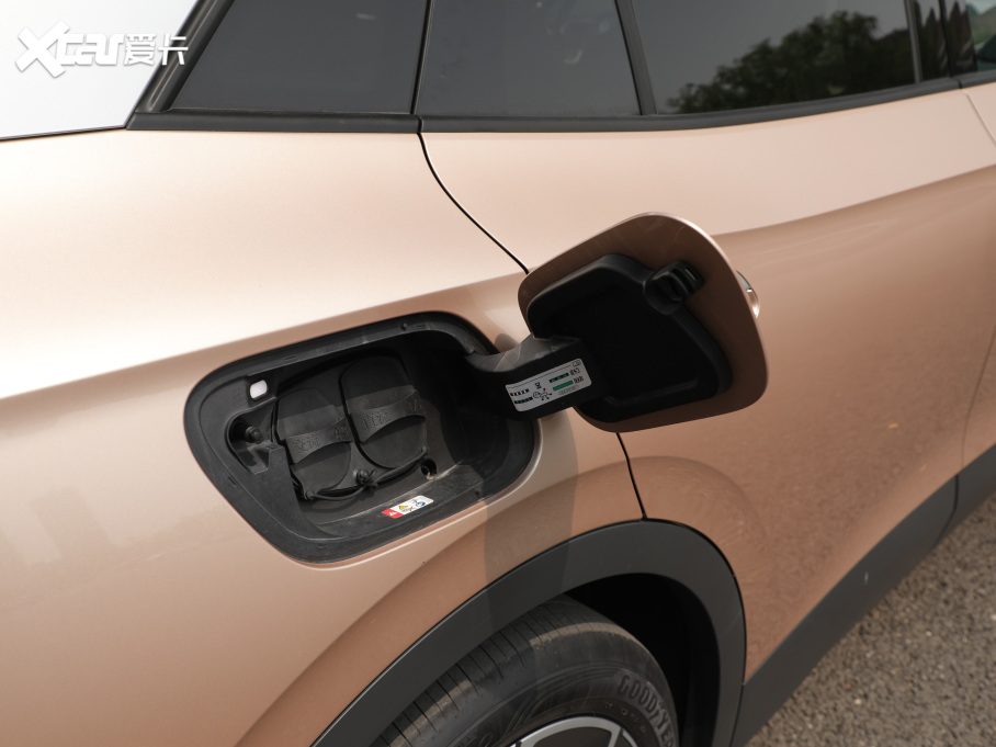 2021ID.4 CROZZ LmPRO