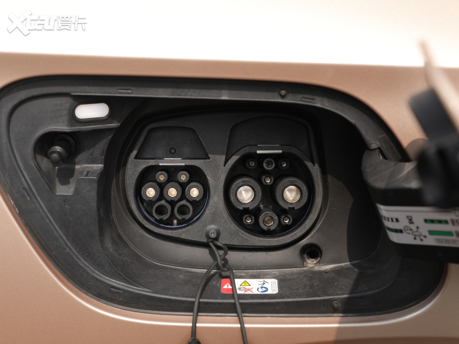 2021ID.4 CROZZ LmPRO