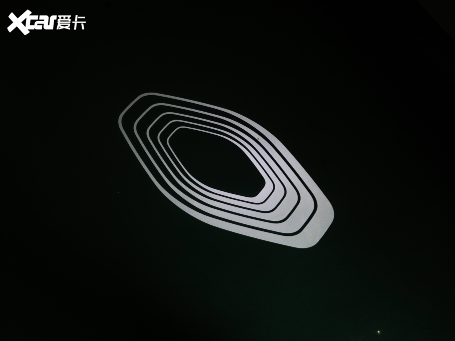 2021I(lng)D.4 CROZZ L(zhng)m(x)PRO(q)