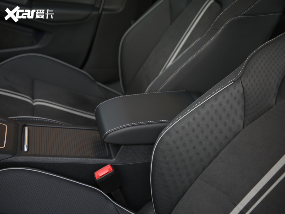 2021ߠ 280TSI DSG R-Line