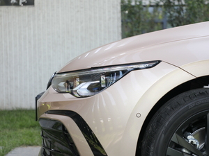 2021280TSI DSG R-Line ^