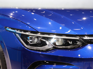 2021280TSI DSG R-Line ^