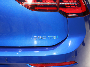 2021280TSI DSG R-Line ^