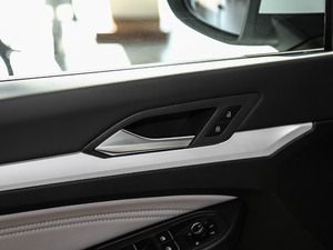 2021280TSI DSG Pro g