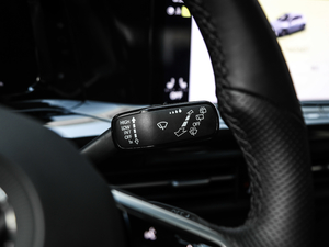 2021280TSI DSG R-Line п؅^