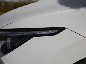 2021280TSI DSG R-Line ^