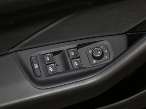 2021380TSI ZĿ {܇ƅ^	