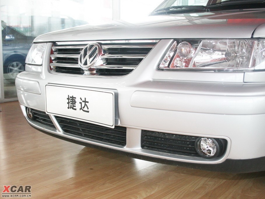 2009����_ 1.6L �ք�ǰ�l