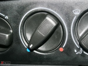 2009款1.6L 手动前卫 中控区