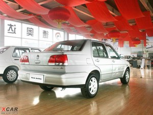 2009款1.6L 手动前卫 整体外观
