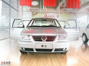 2009款1.6L 手动前卫 整体外观