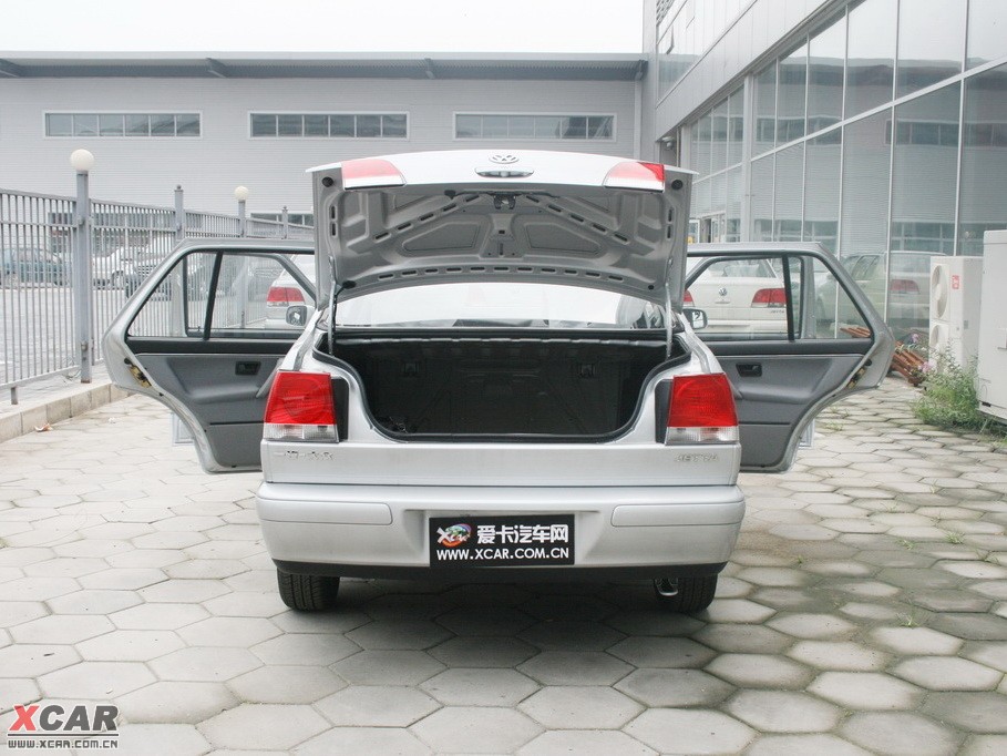 2009_ 1.6L 