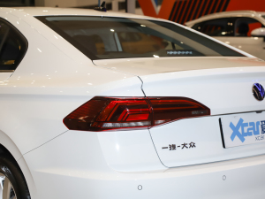 2021200TSI DSGӢ ^