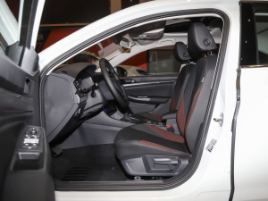 2021200TSI DSGӢ(lin) ǰſg