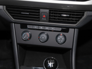 20211.5L քӕr(lin) {(dio){(dio)(ji)