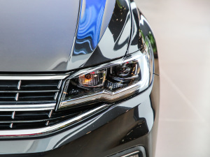 2021200TSI DSGӢ ^