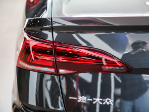 2021200TSI DSGӢ ^