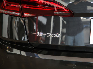 2021200TSI DSGӢ ^