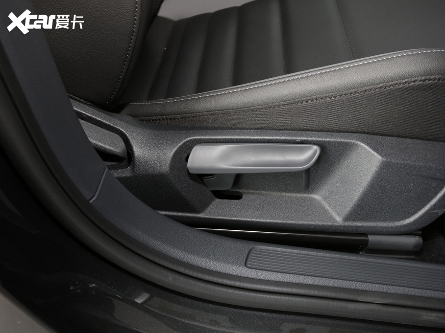 2021v 200TSI DSGm(lin)