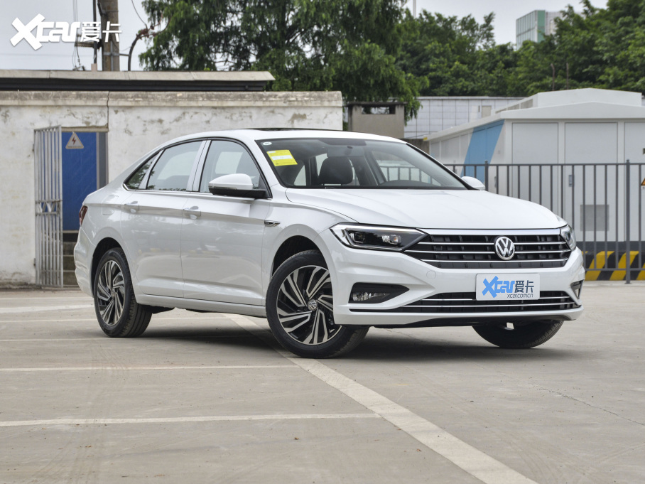 2021v 200TSI DSGԽ