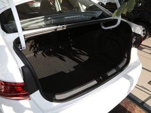 2021款280TSI DSG豪华智联版 行李厢空间