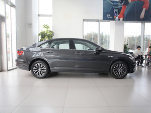 2021款200TSI DSG舒适智联版 整体外观