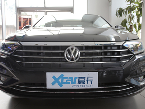 2021款200TSI DSG舒适智联版 中网