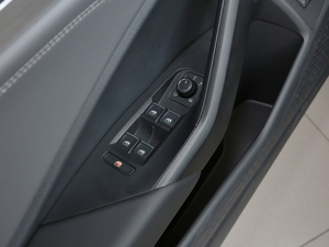 2021200TSI DSGm п؅^