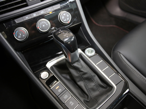 2021200TSI DSGm п؅^