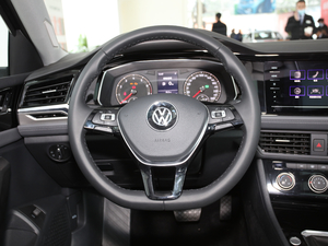 2021款200TSI DSG舒适智联版 中控区