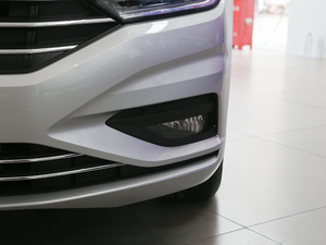 2021款280TSI DSG舒适智联版 前雾灯