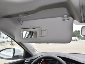 2021款200TSI DSG超越版 遮阳板（左）
