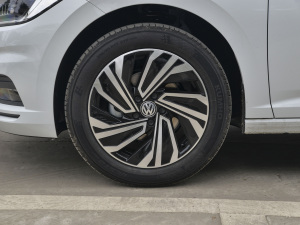 2021款280TSI DSG 30周年纪念版 轮圈