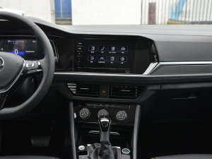 2021款280TSI DSG 30周年纪念版 中控台