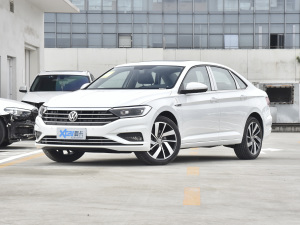 2021款280TSI DSG卓越版 左前45度