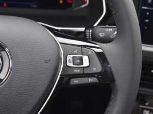 2021280TSI DSG׿Խ п؅^(q)