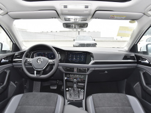 2021款280TSI DSG卓越版 内饰全景