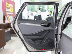2021款280TSI DSG超越版 左后车门