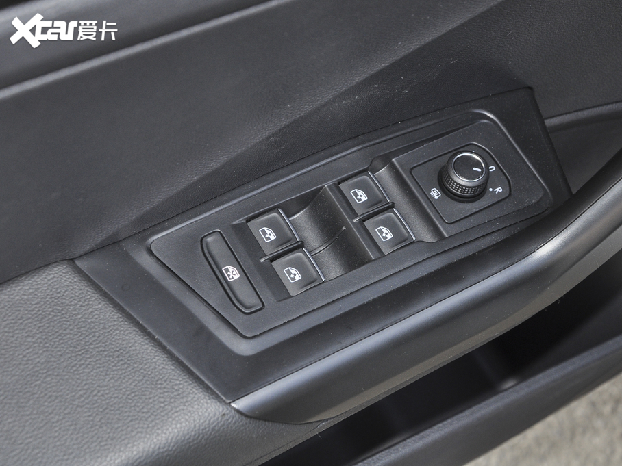 2021��T-ROC̽�� 280TSI DSG������m����