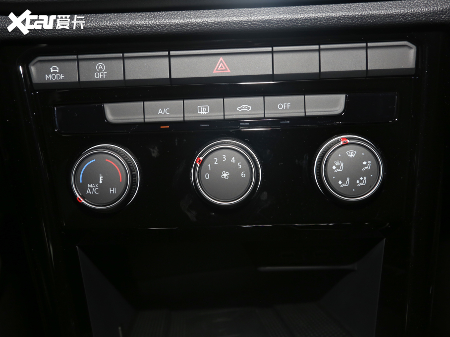 2021T-ROC̽ 30o 280TSI DSGm