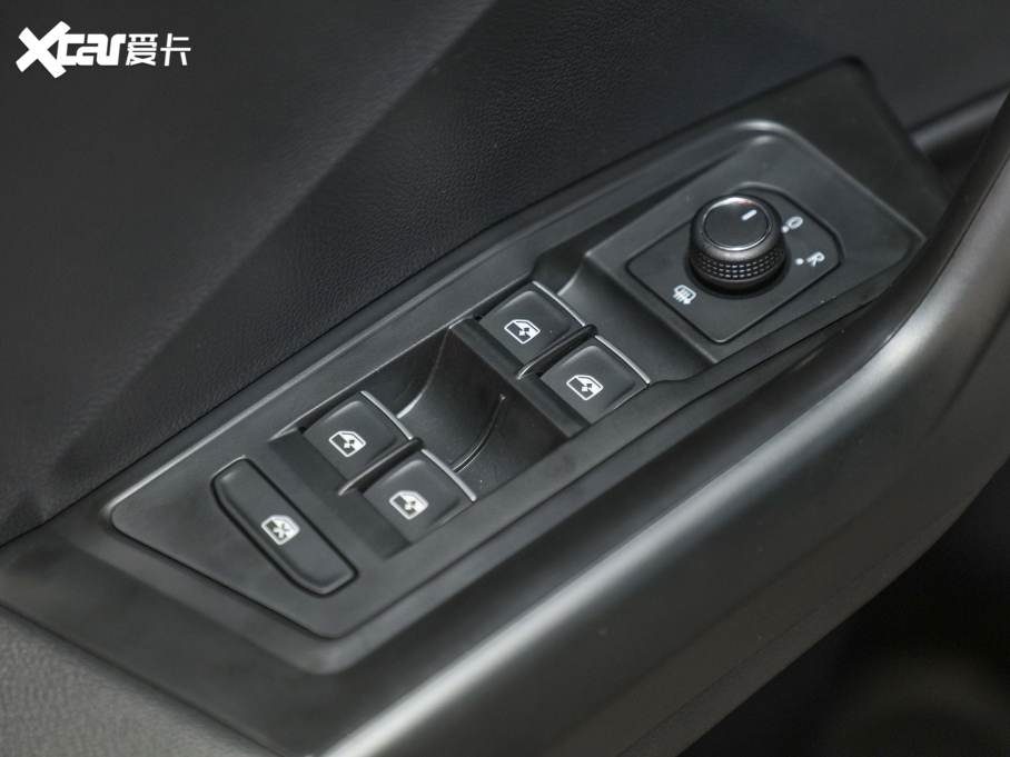 2021T-ROC̽ Ŀ 280TSI DSGR-Line Pro