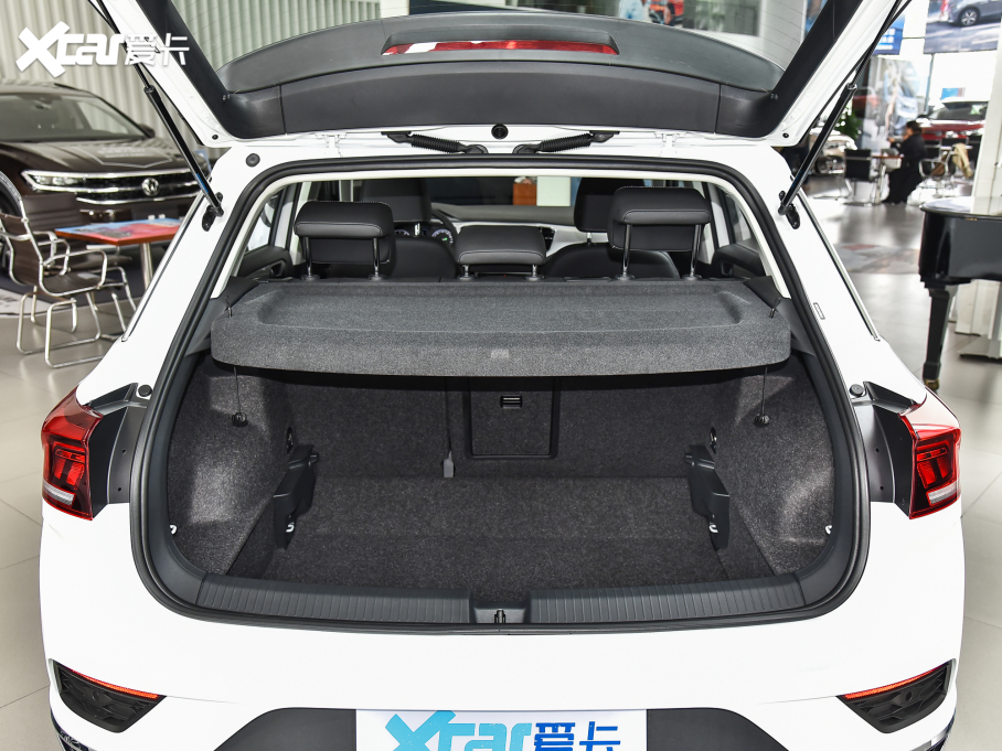 2021T-ROC̽ Ŀ 280TSI DSG򌾫Ӣ