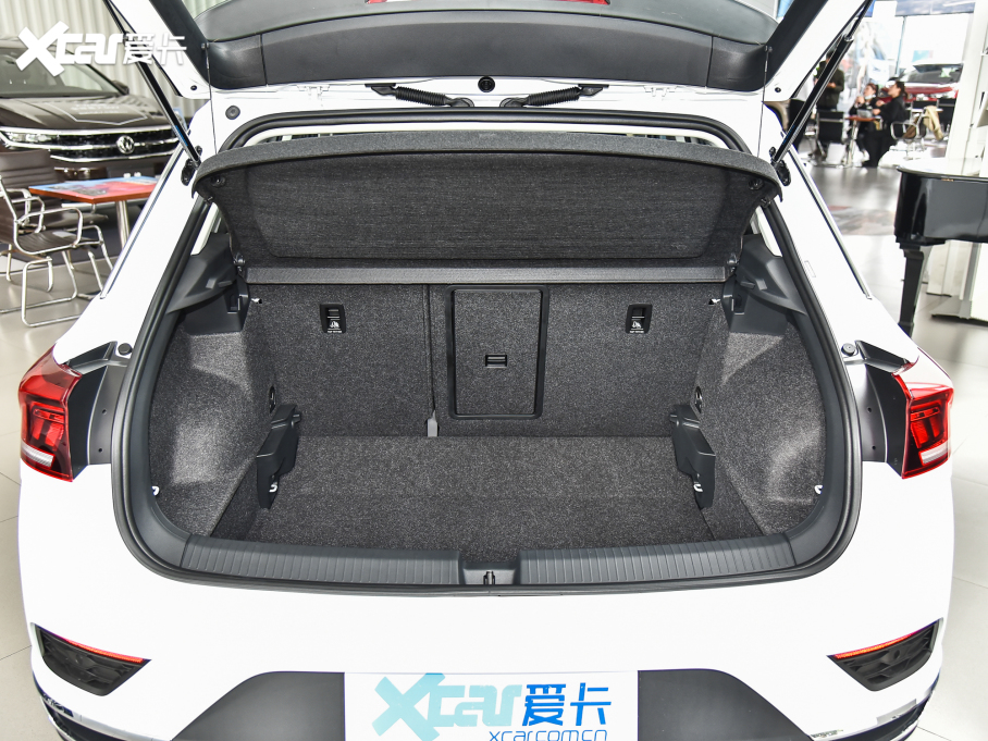 2021T-ROC̽ Ŀ 280TSI DSG򌾫Ӣ