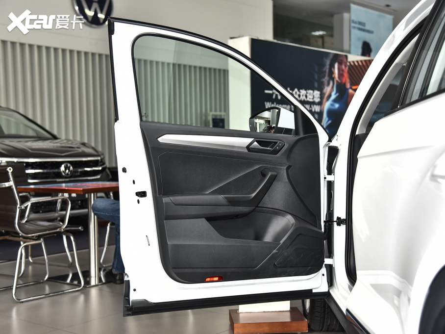 2021T-ROC̽ Ŀ 280TSI DSG򌾫Ӣ