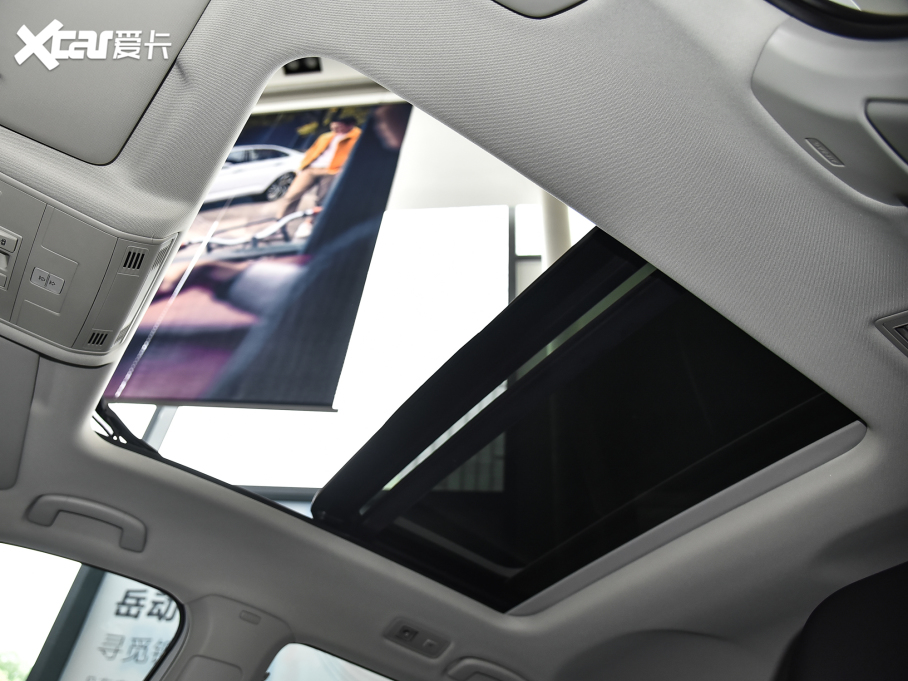 2021T-ROC̽ Ŀ 280TSI DSG򌾫Ӣ