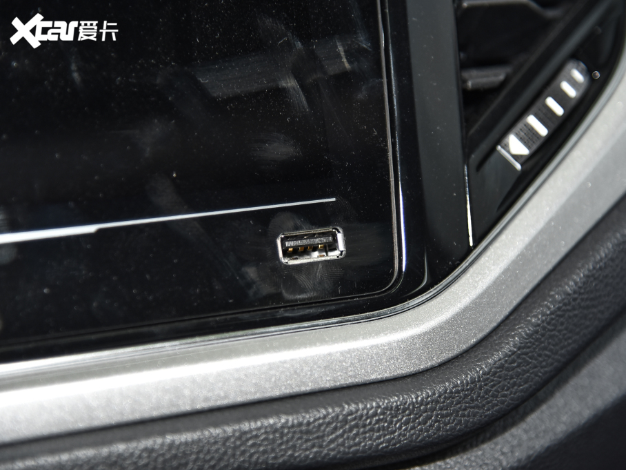 2021T-ROC̽ Ŀ 280TSI DSG򌾫Ӣ