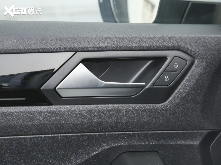 2021T-ROC̽ Ŀ 280TSI DSGA