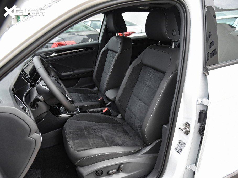 2021T-ROC̽ Ŀ 280TSI DSGA