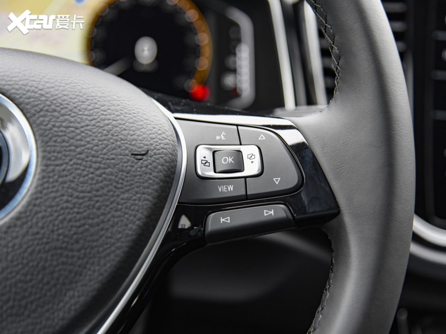 2021T-ROC̽ Ŀ 280TSI DSGA